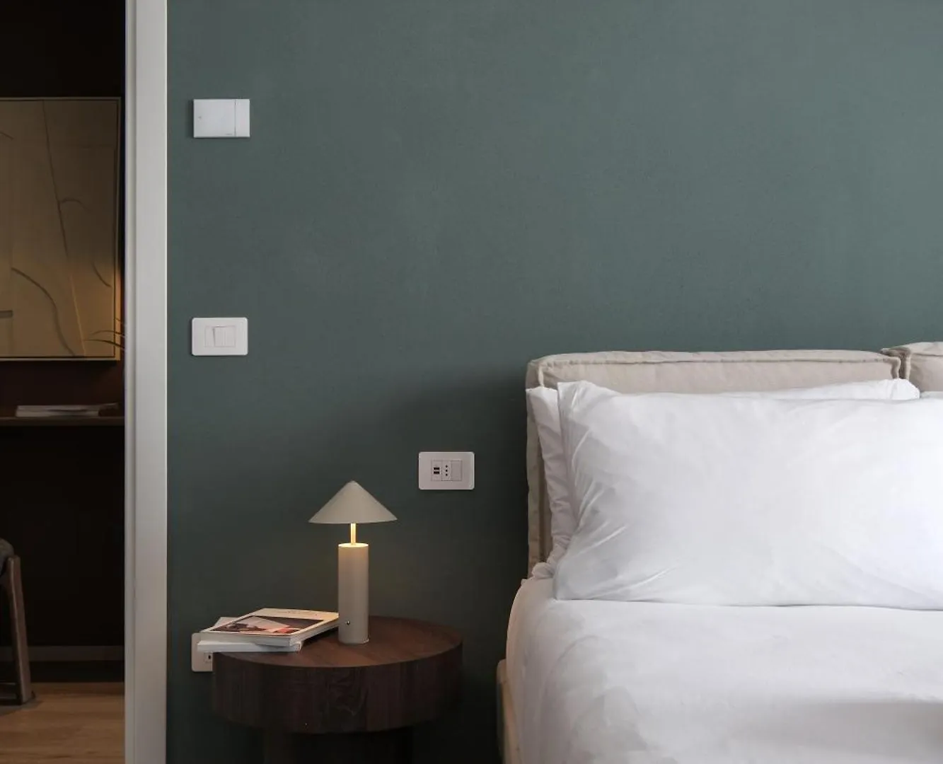 Prestige Main Apartment - Just 30 Seconds Walk To Bernina Express ティラーノ
